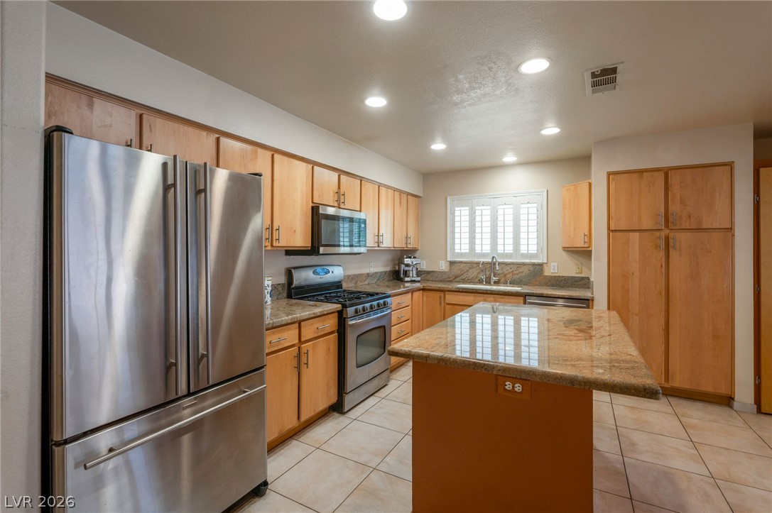 1449 Desert Hills Drive Property Photo 10