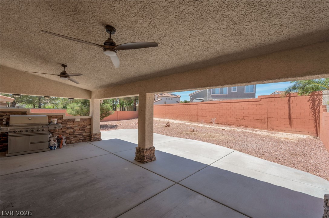 1449 Desert Hills Drive Property Photo 22
