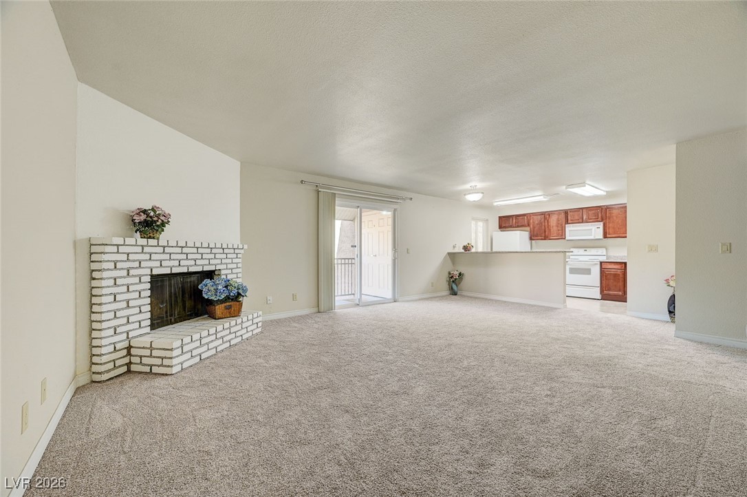 4401 Alexis Drive 440 Property Photo 5