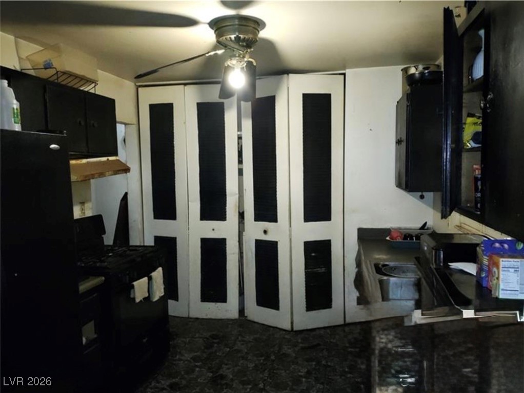421 Miller Avenue Property Photo 5