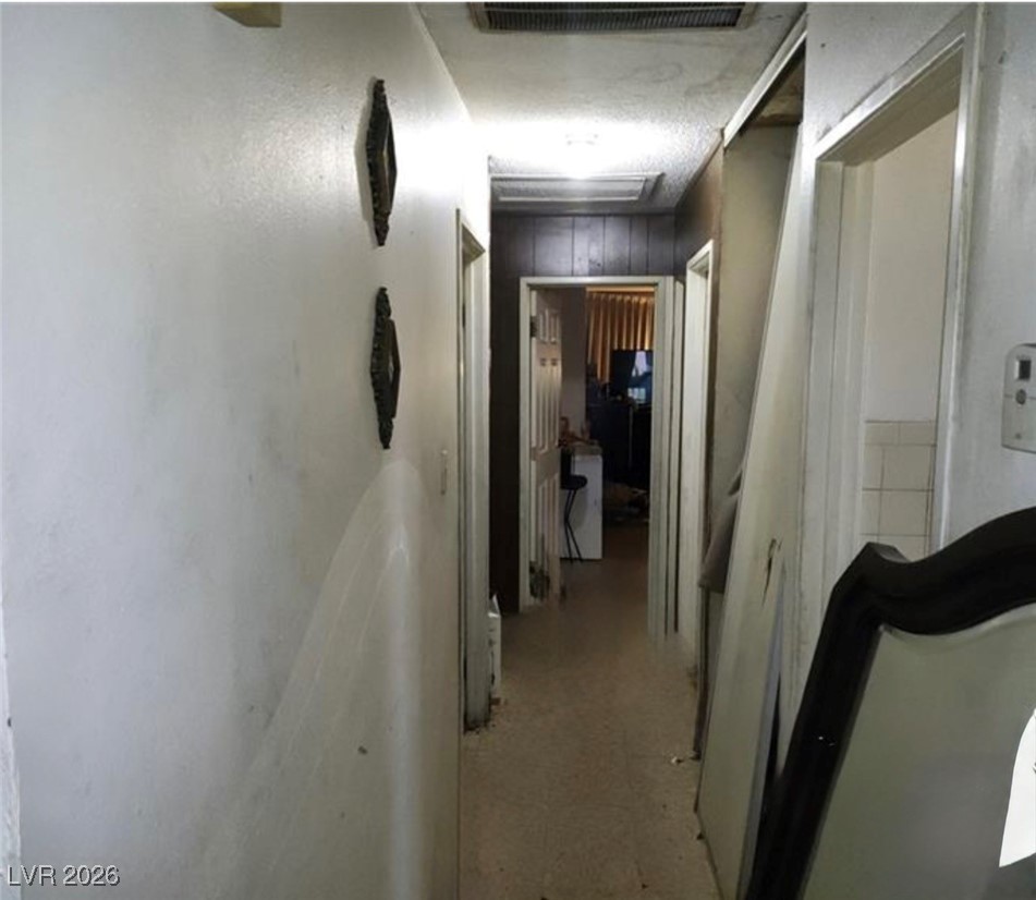 421 Miller Avenue Property Photo 18