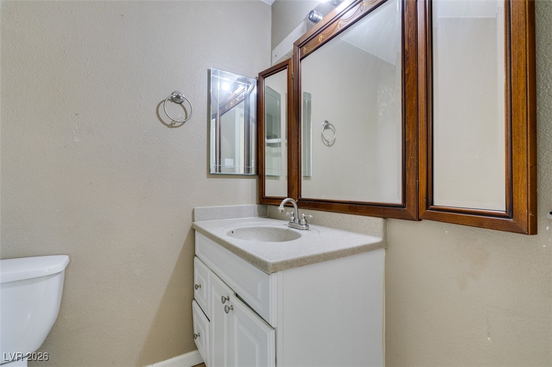 5650 Sea Breeze Avenue Property Photo 34