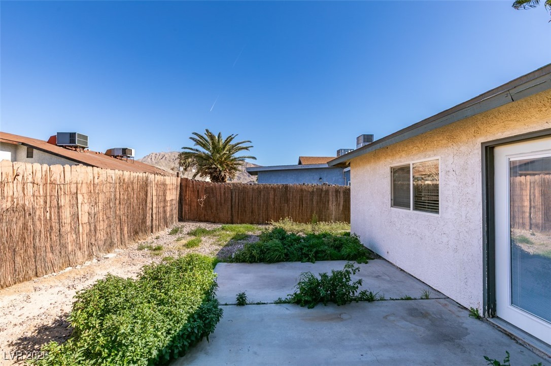 5650 Sea Breeze Avenue Property Photo 37