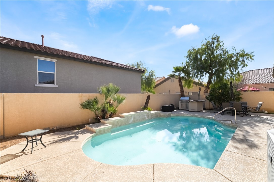 62 Harbor Coast Street Property Photo 36