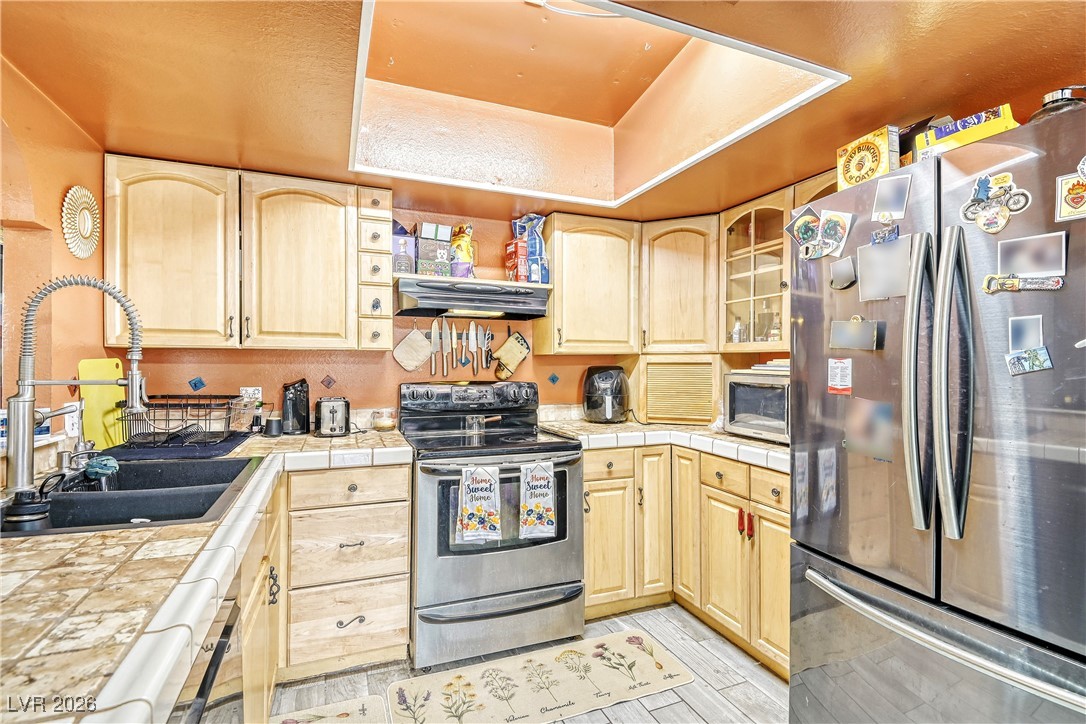 4748 Obannon Drive C Property Photo 9