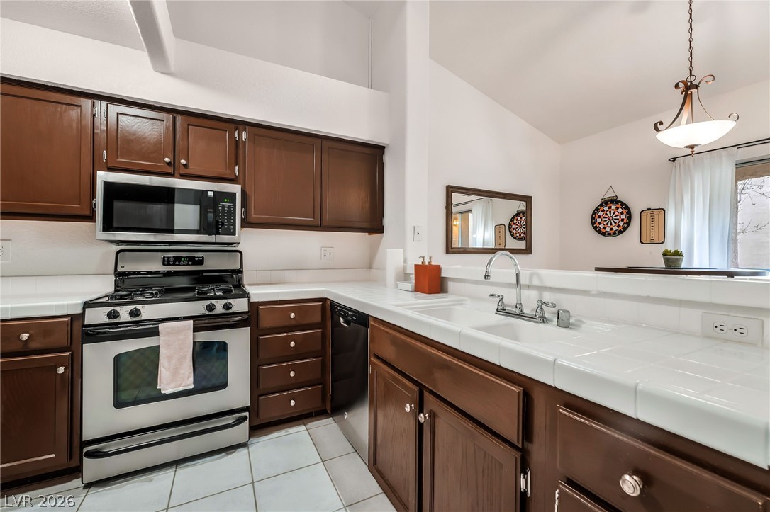 2251 Wigwam Parkway 623 Property Photo 8
