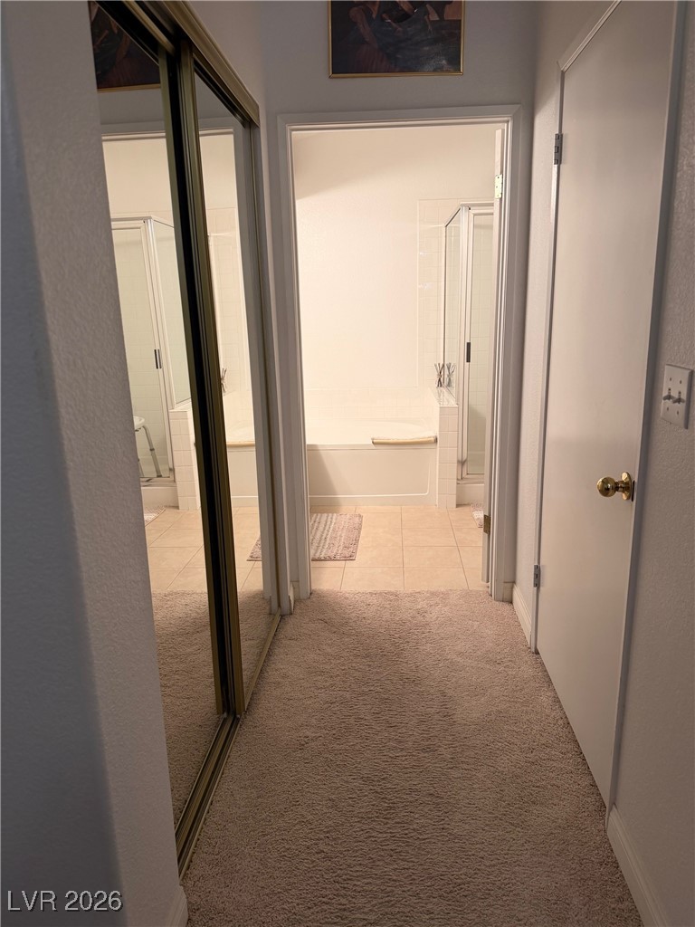7806 Cliffside Court Property Photo 18