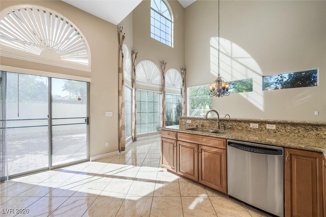 2107 Eaglepath Circle Property Photo 15