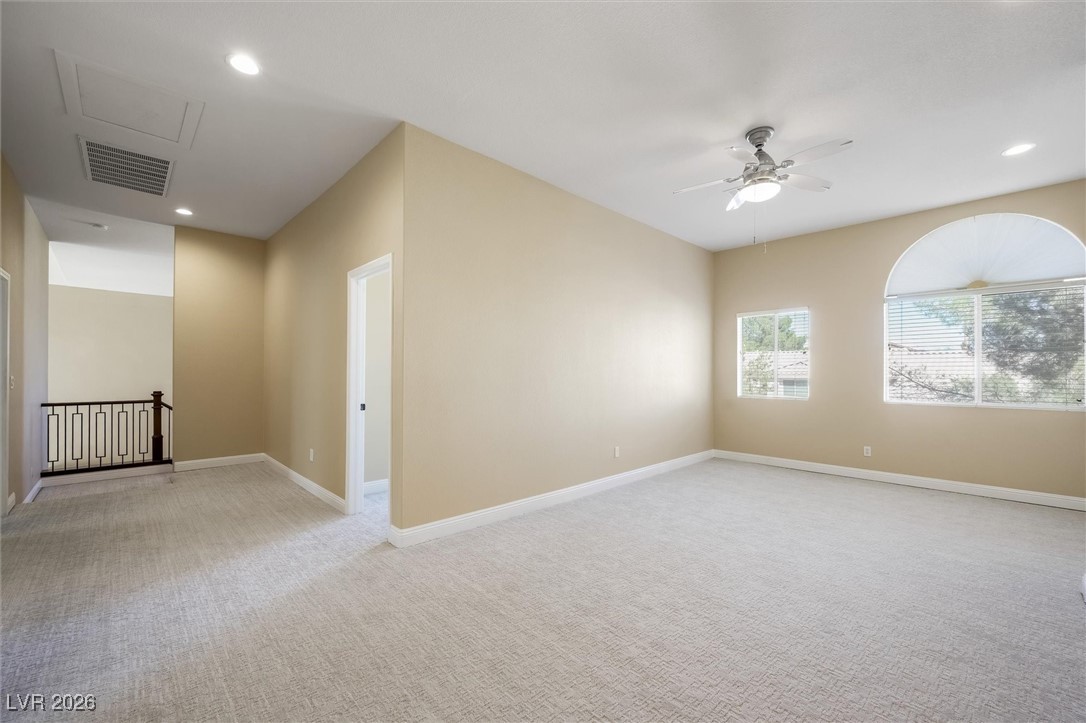 2107 Eaglepath Circle Property Photo 27