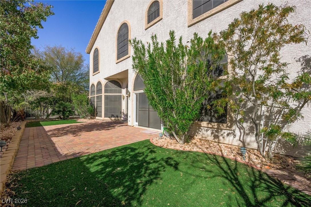 2107 Eaglepath Circle Property Photo 44