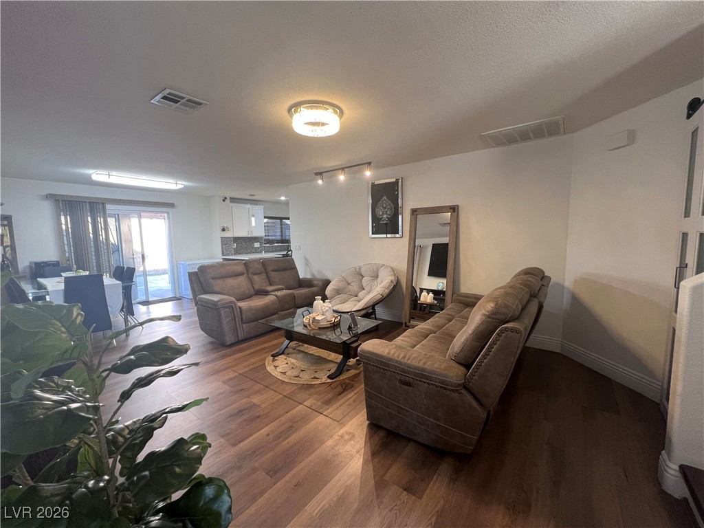 6370 West Haleh Avenue Property Photo 3