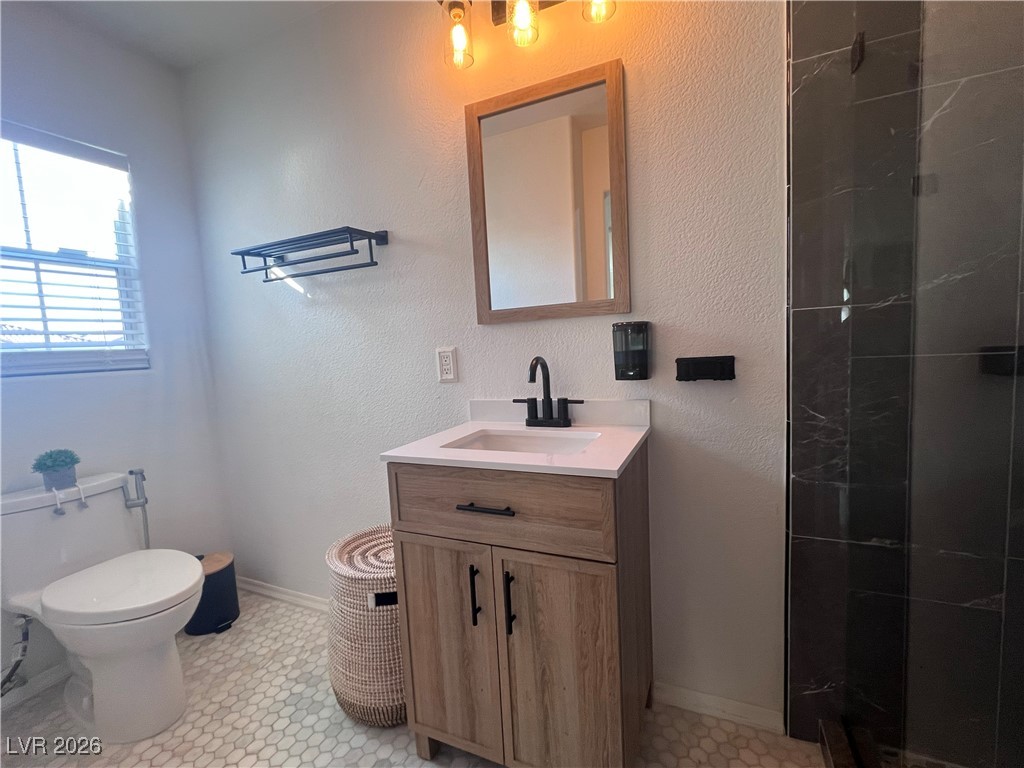 6370 West Haleh Avenue Property Photo 13