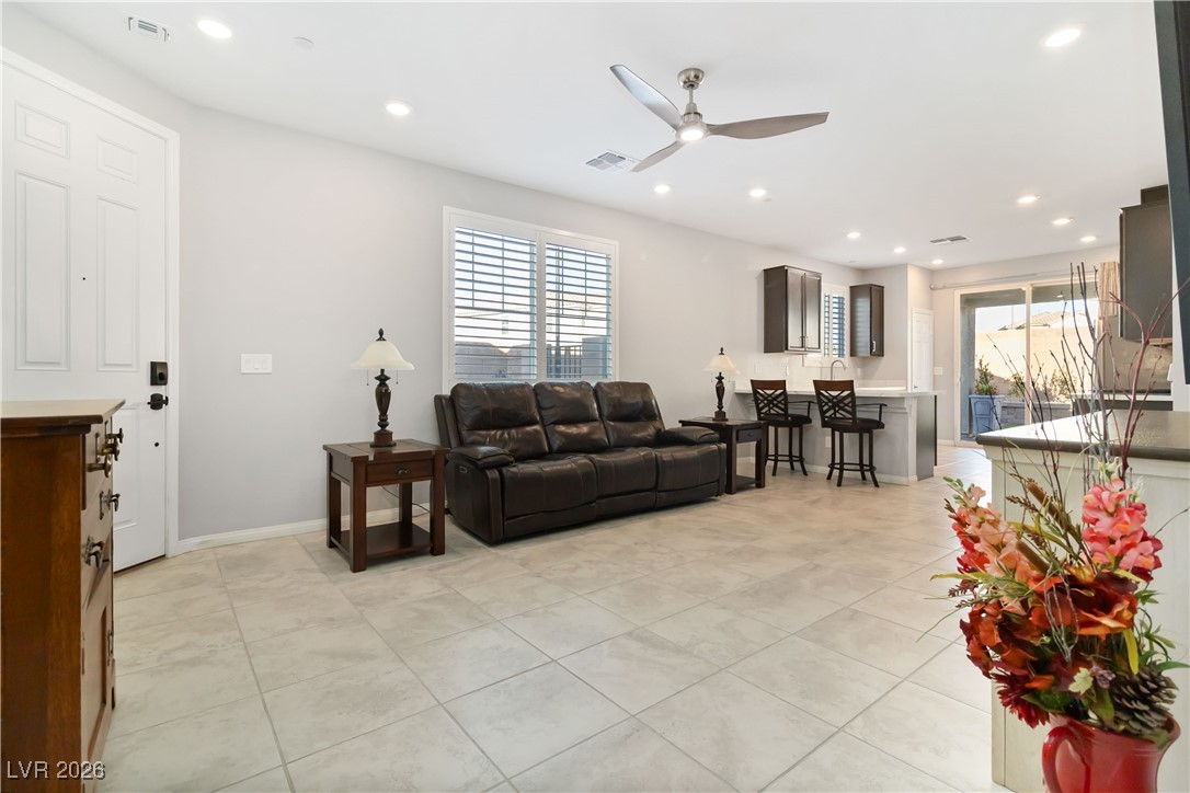 2834 Mincio Street Property Photo 4