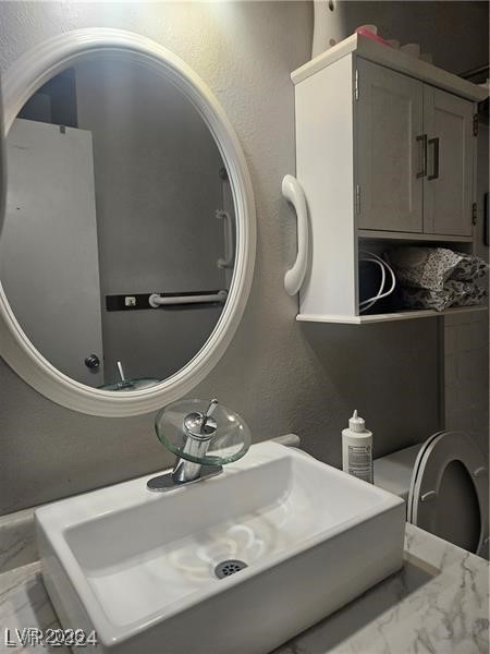 3976 Colors Court 40 Property Photo 11