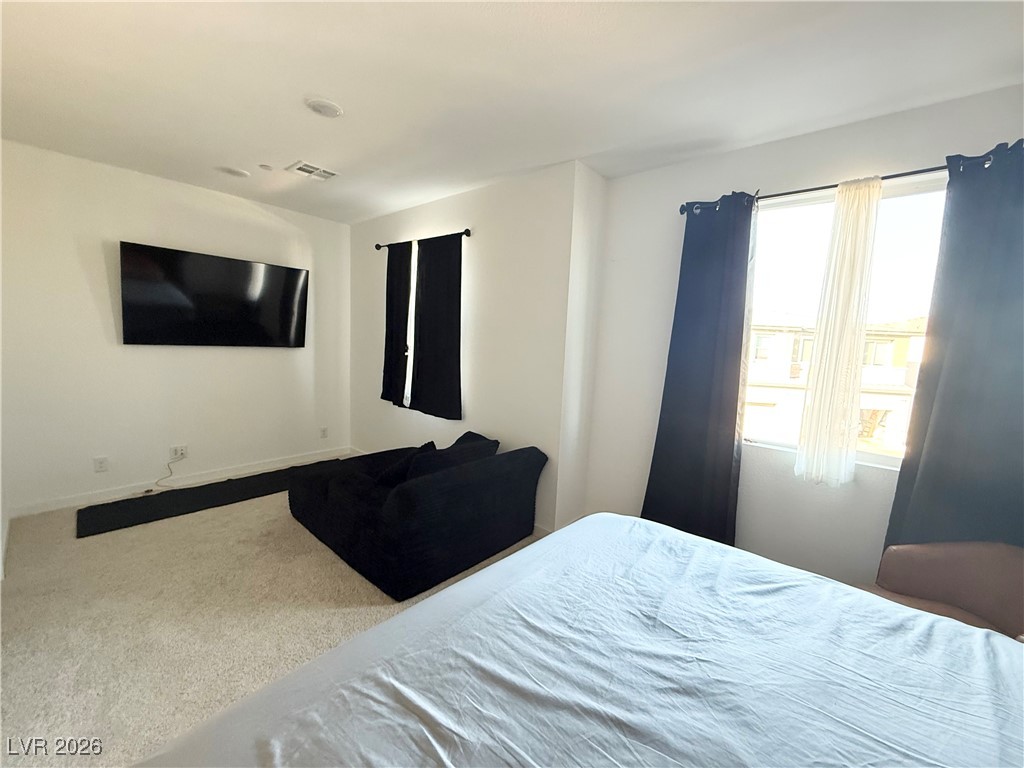 206 Freeport View Place Property Photo 10