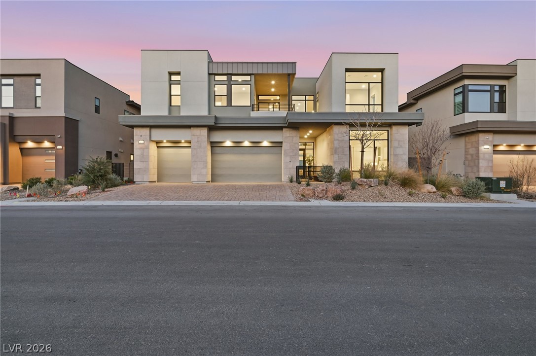 4840 Blushing Hills Street Property Photo 2