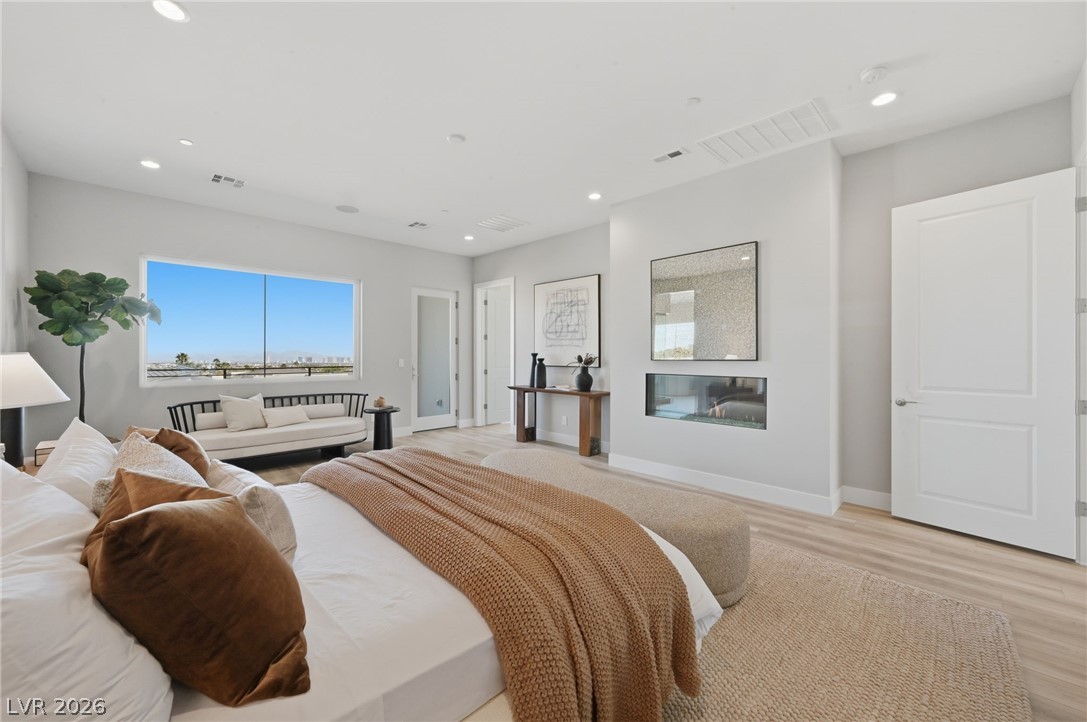 4840 Blushing Hills Street Property Photo 29
