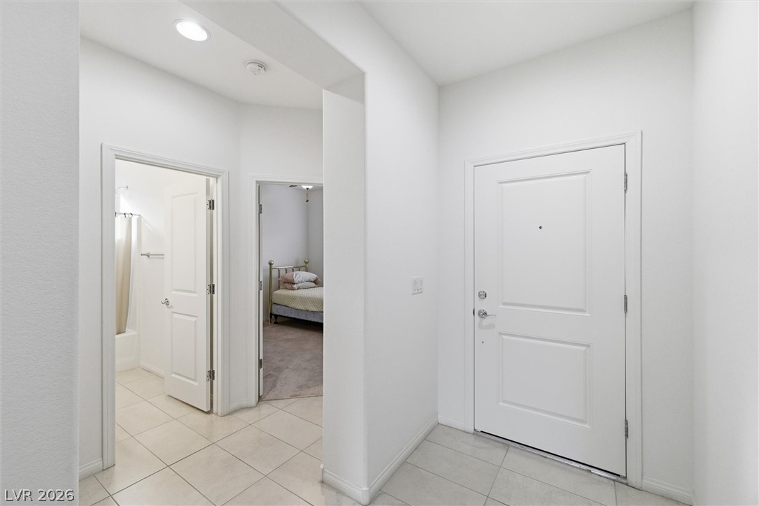 5281 San Palo Drive Property Photo 4