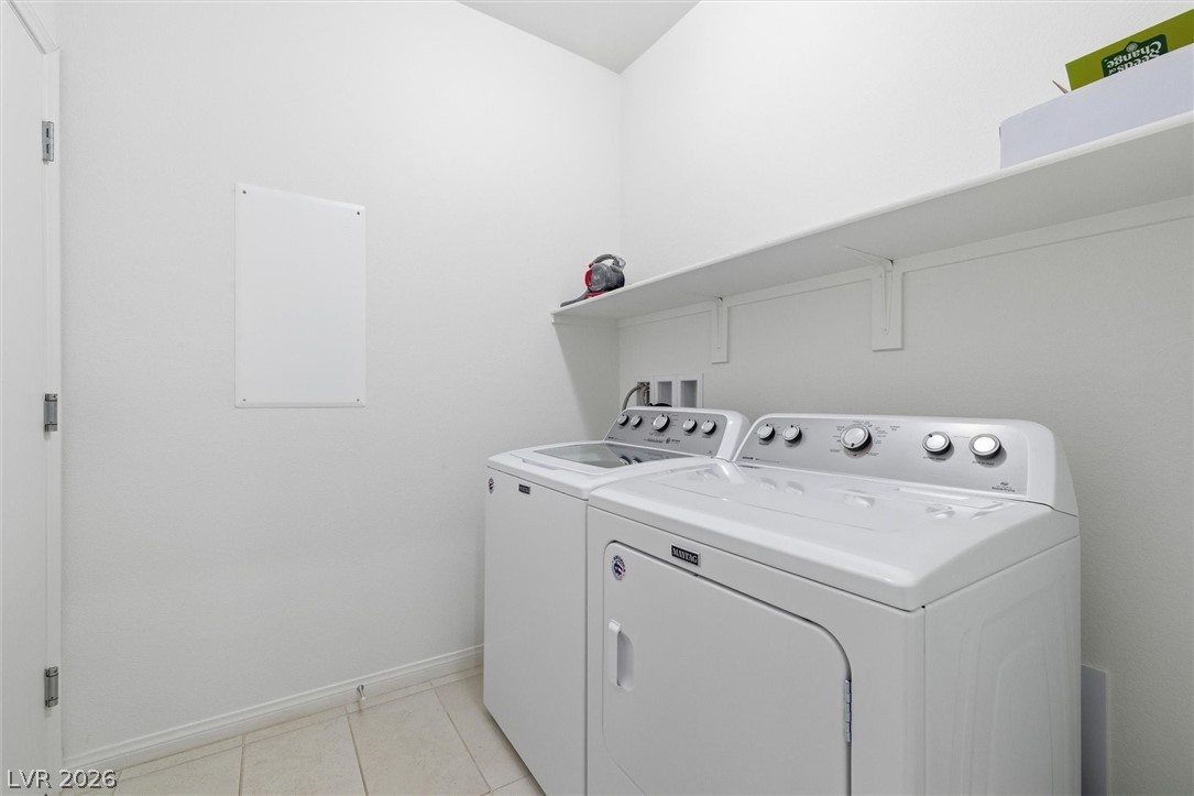 5281 San Palo Drive Property Photo 7