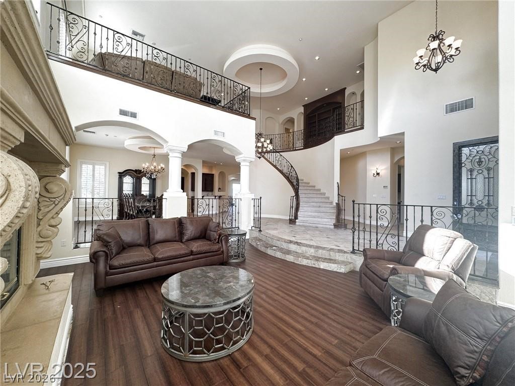 861 Majestic Ridge Court Property Photo 8