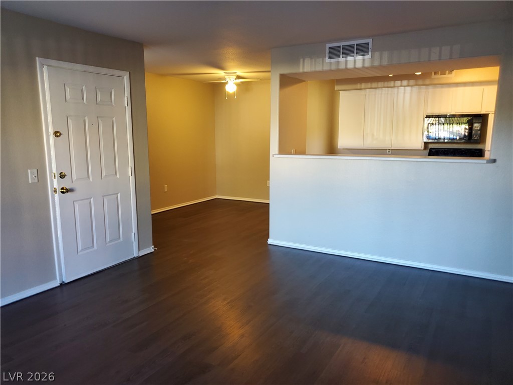 2300 East Silverado Ranch Boulevard 1126 Property Photo 8