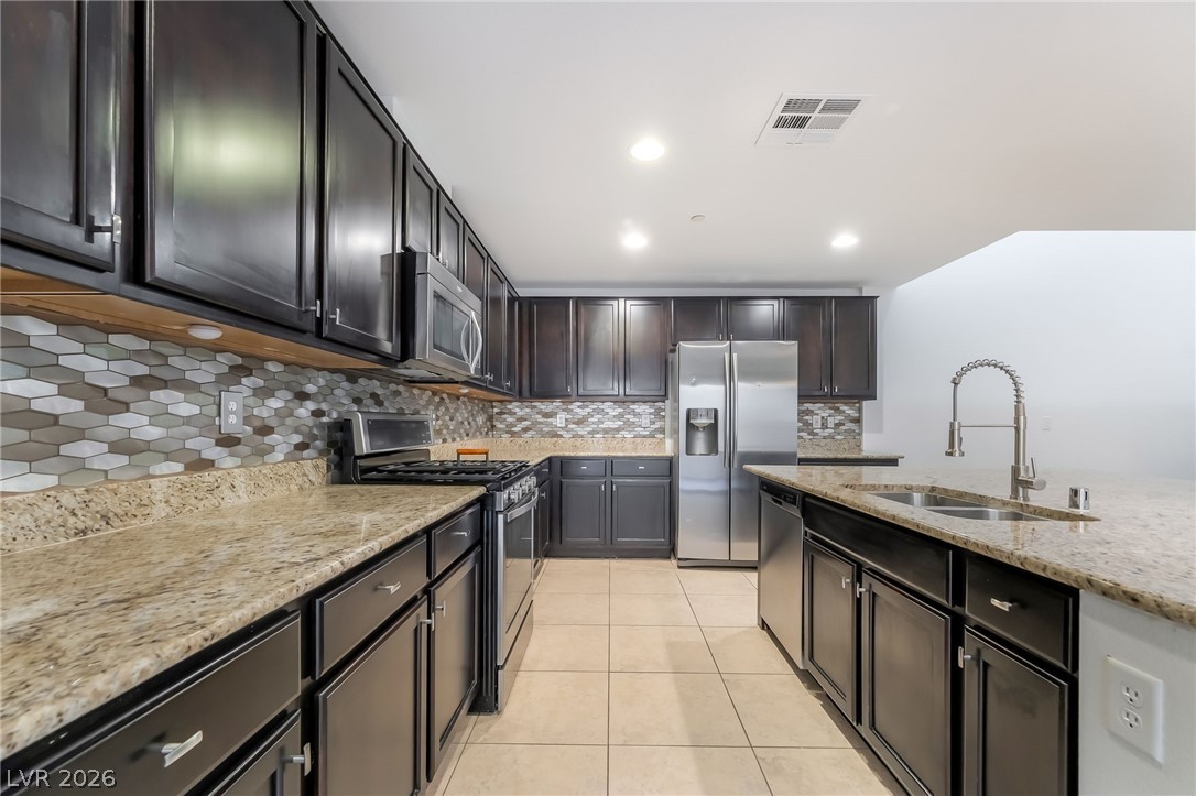 3052 Camino Rico Avenue Property Photo 15
