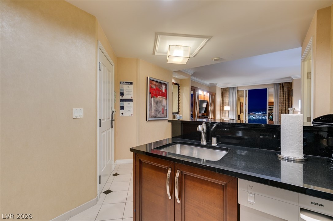 145 East Harmon Avenue 2102 Property Photo 27