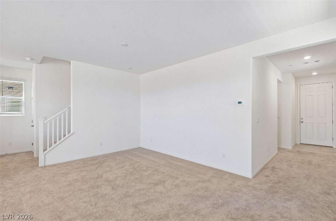 9572 Fiddleneck Court Property Photo 3