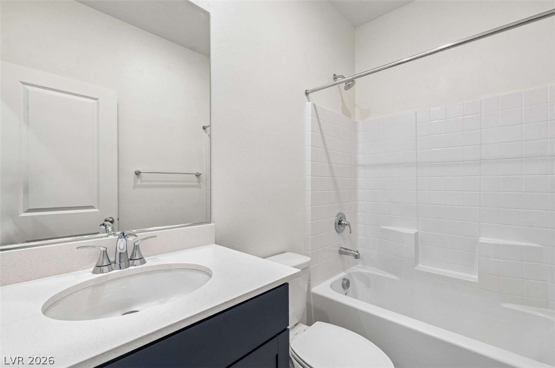 9572 Fiddleneck Court Property Photo 13