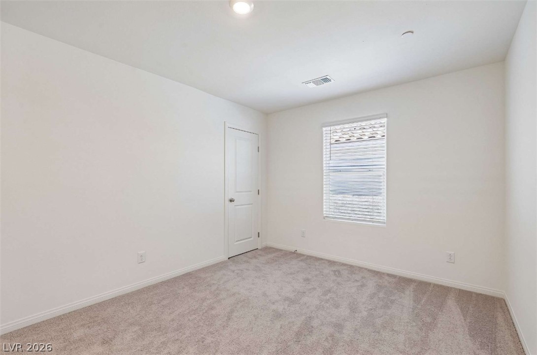 9572 Fiddleneck Court Property Photo 15