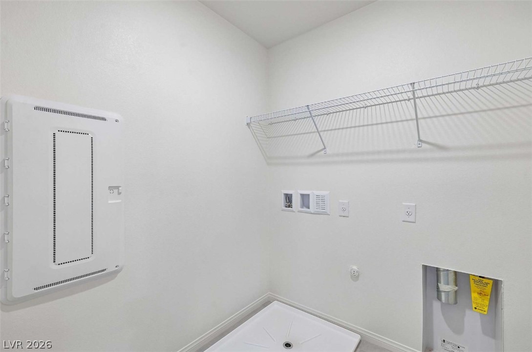 9572 Fiddleneck Court Property Photo 18