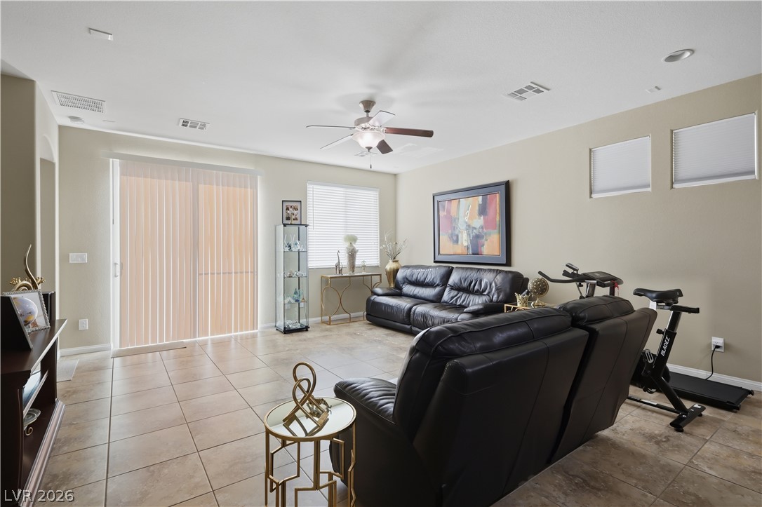 2061 Hunt Woods Court Property Photo 6