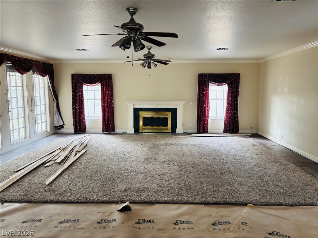 3725 East Quail Avenue Property Photo 2