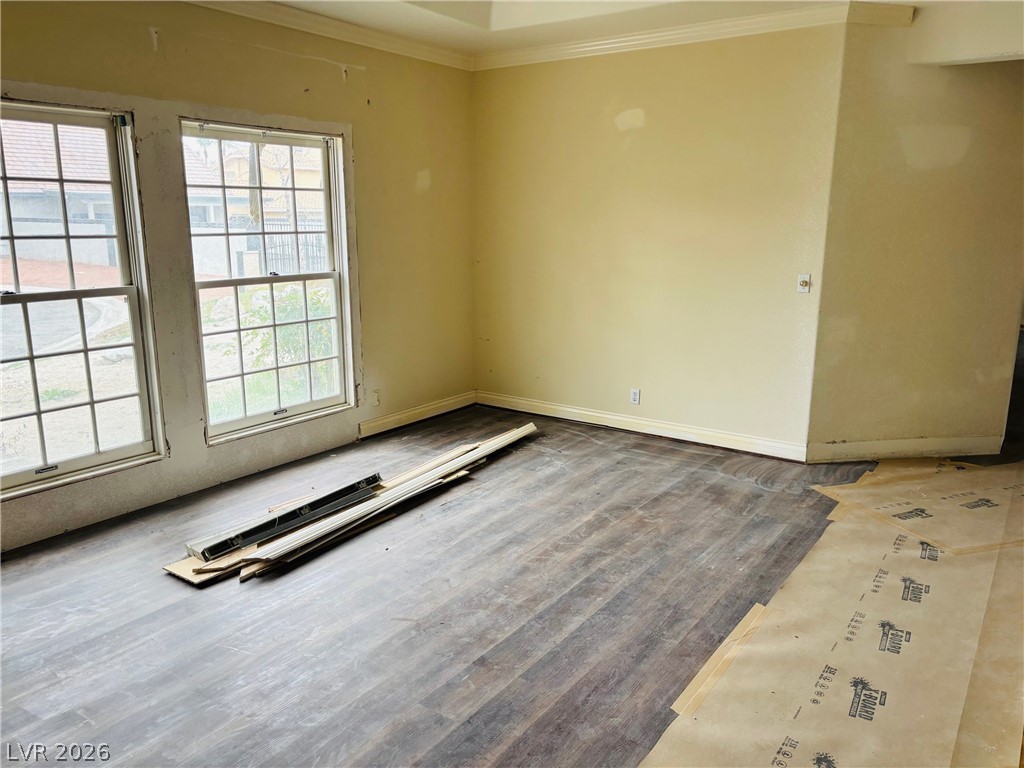 3725 East Quail Avenue Property Photo 4