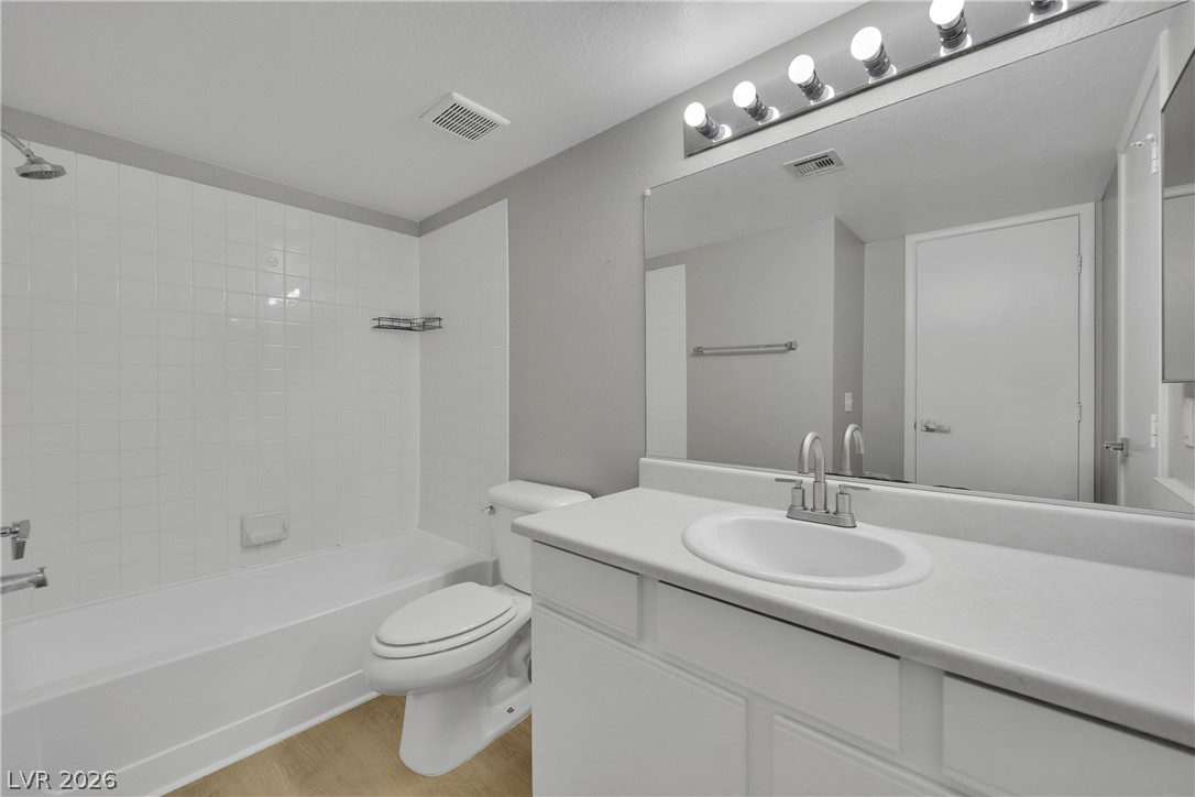 2300 East Silverado Ranch Boulevard 2113 Property Photo 22