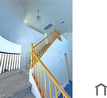 9917 Canyon Peak Drive Property Photo 6