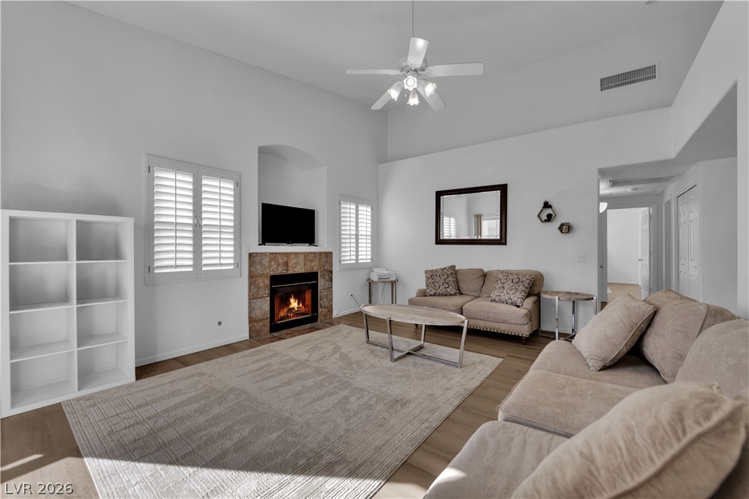 2001 Turquoise Ridge Street 202 Property Photo 7