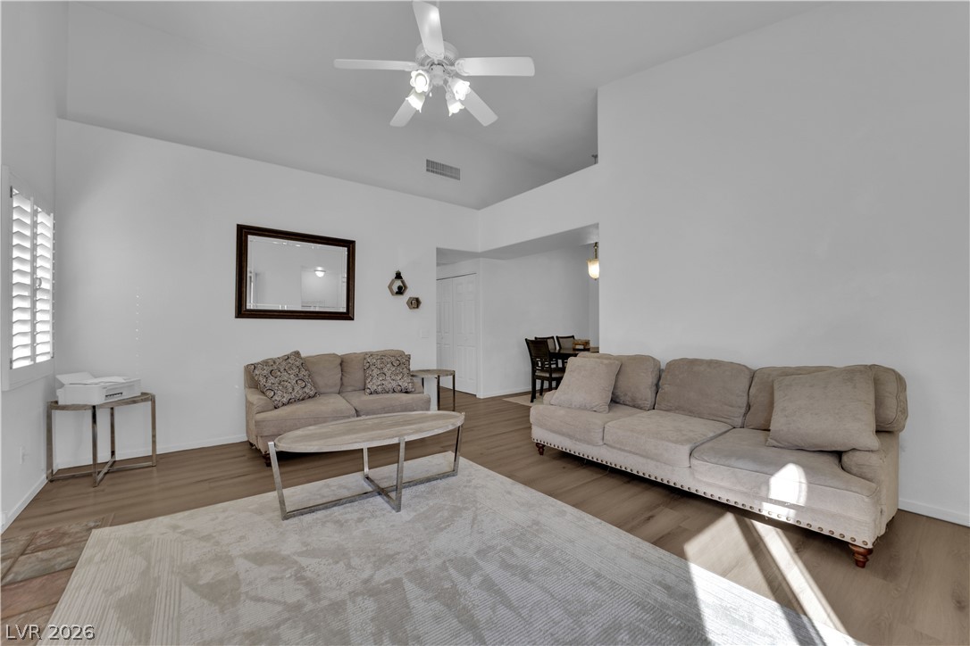 2001 Turquoise Ridge Street 202 Property Photo 8