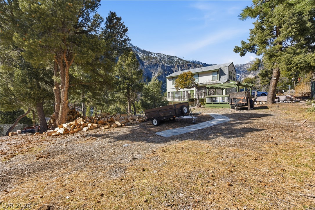 Crestview Property Photo 5