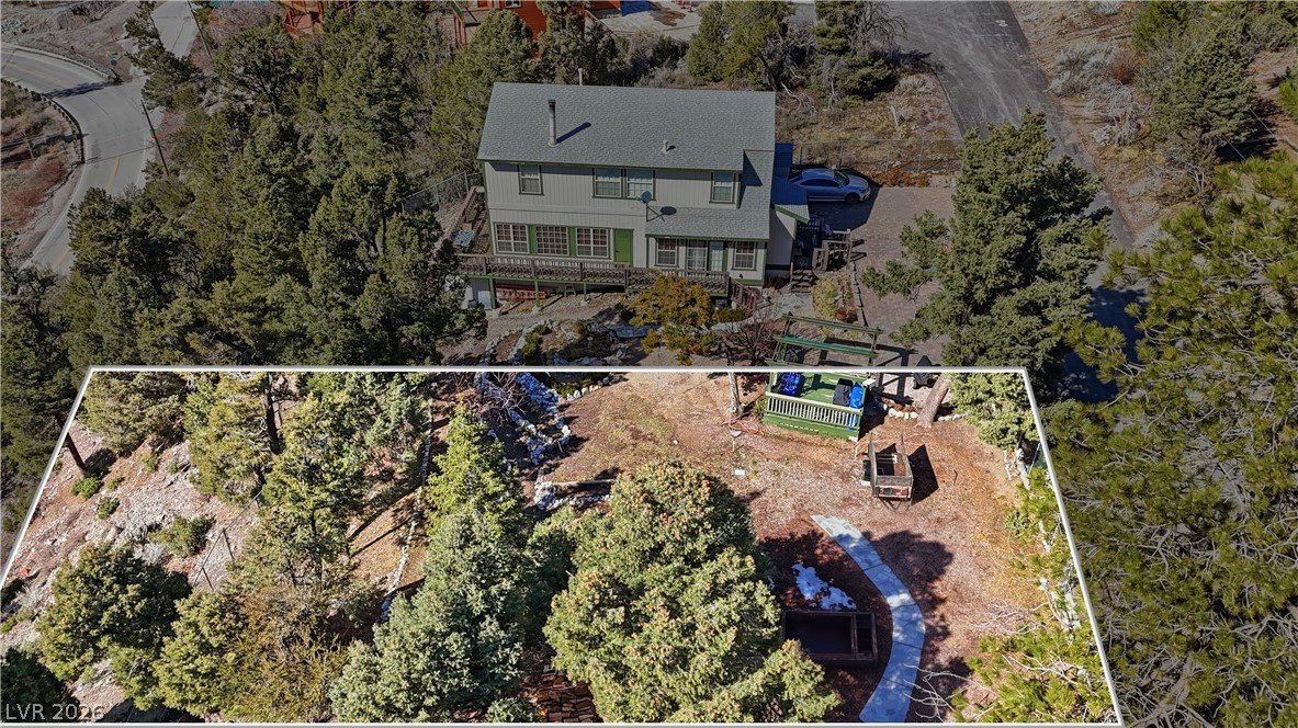 Crestview Property Photo 14