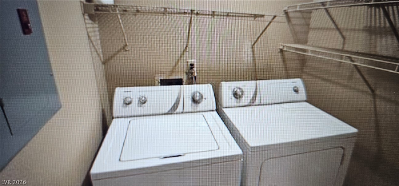 2116 Bavington Drive C Property Photo 5