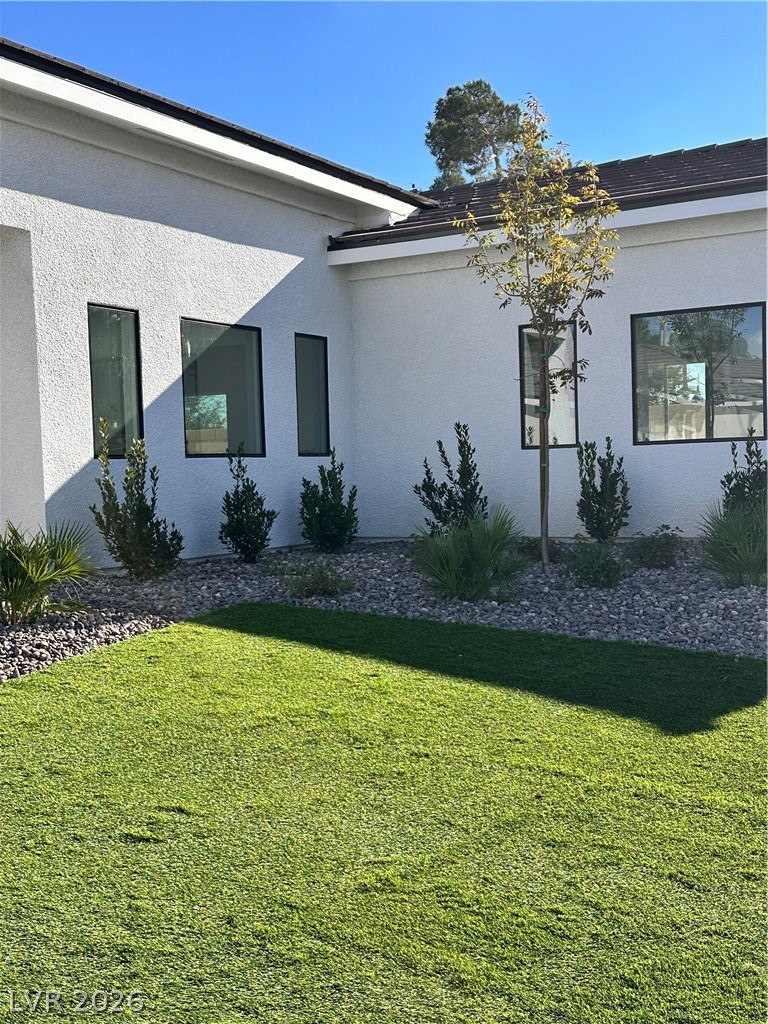2560 Bonano Court Property Photo 11