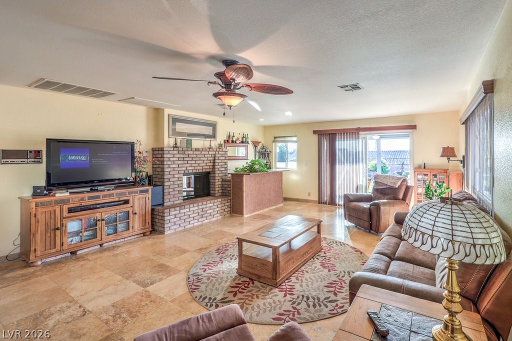 1016 Calico Ridge Drive Property Photo 10