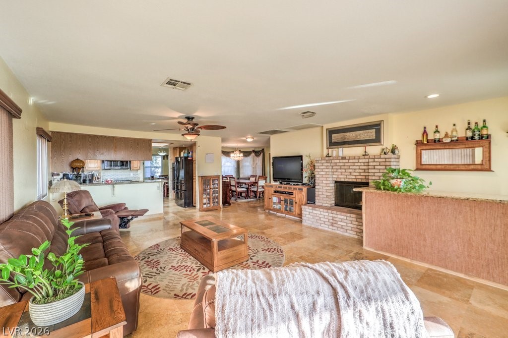 1016 Calico Ridge Drive Property Photo 11