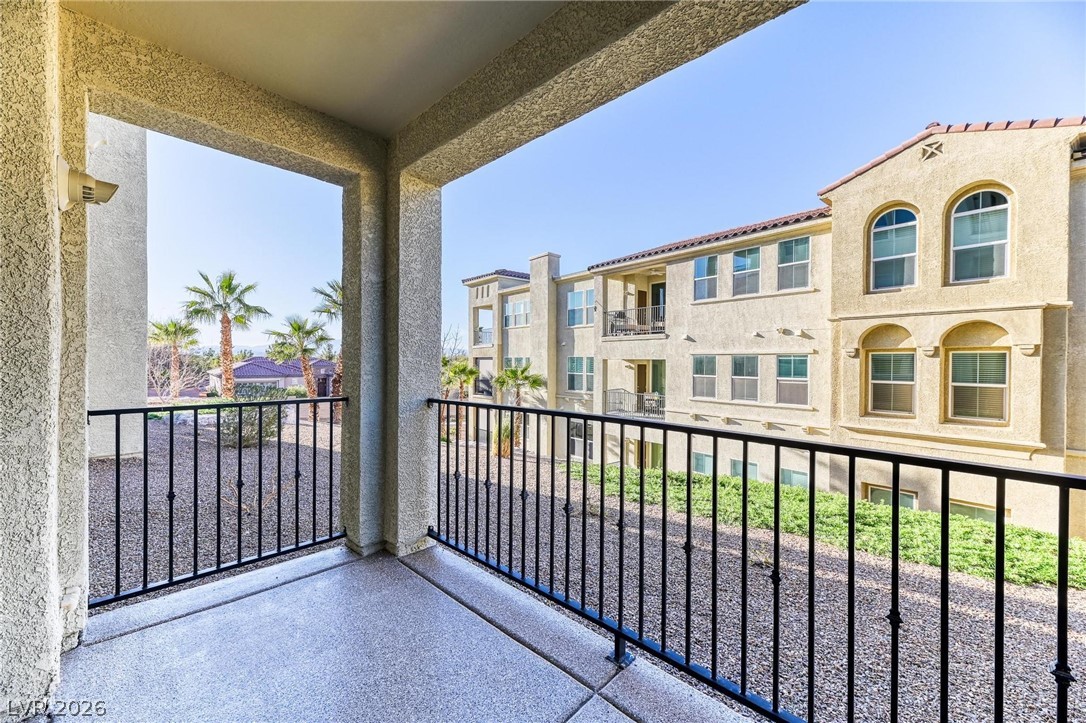 2555 Hampton Road 10108 Property Photo 14