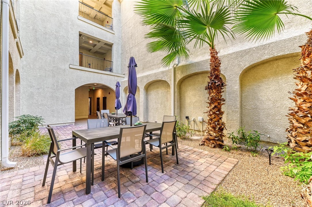 2555 Hampton Road 10108 Property Photo 15