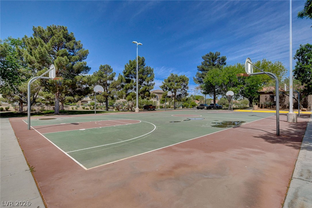609 Moontide Court Property Photo 43