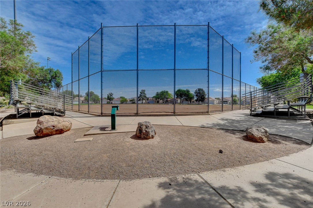 609 Moontide Court Property Photo 46