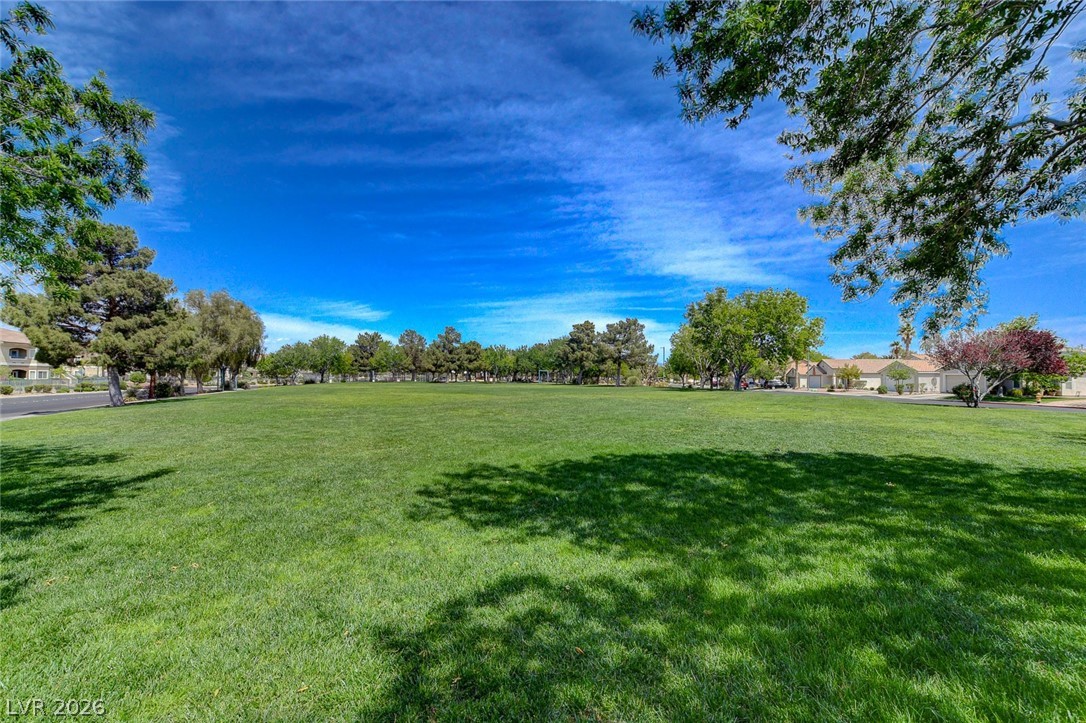 609 Moontide Court Property Photo 47