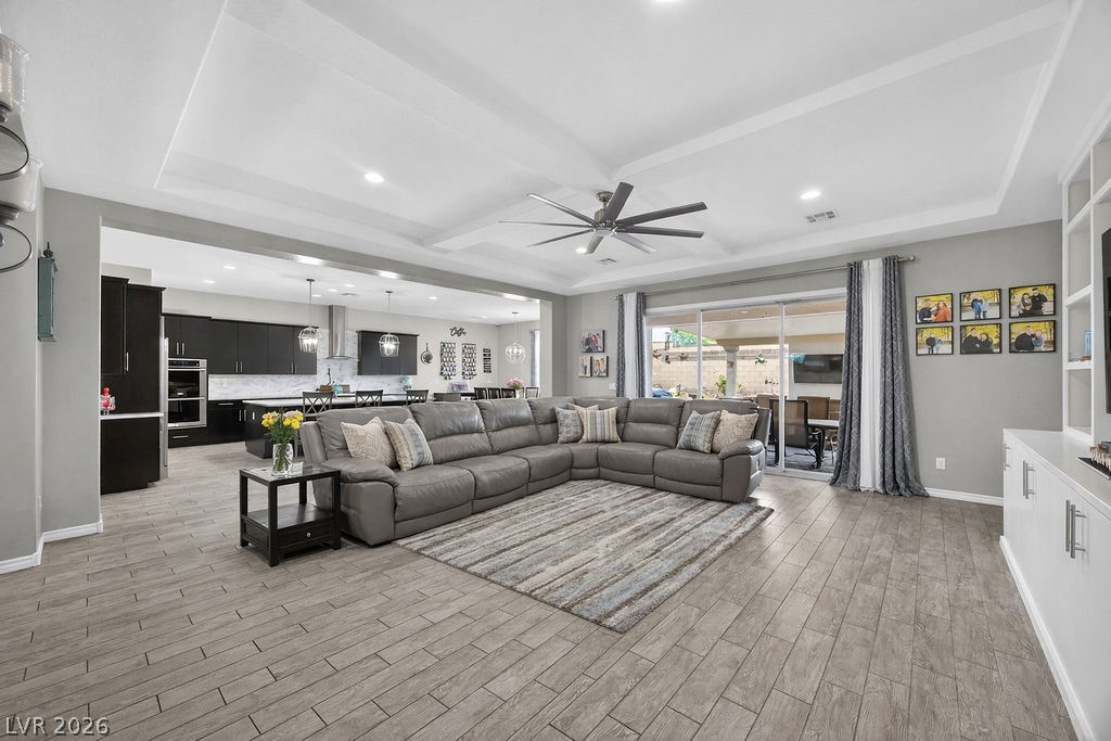9778 Mosaic Canyon Court Property Photo 4